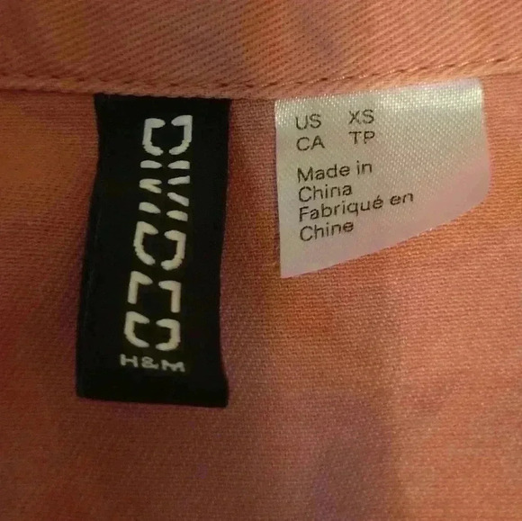 H&M pink button up shirt - Picture 2 of 2